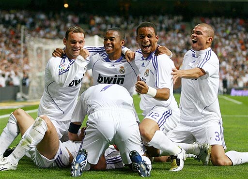 NBA球员合同更新及薪资排行榜（NBA球员合约最新动态与薪资排行）