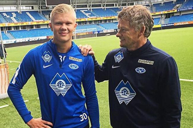 勇士有无库里的数据对比：进攻效率暴跌8.5，命中率严重下滑（库里在与不在的差异：勇士进攻效率下降8.5分，投篮命中率大幅下滑）