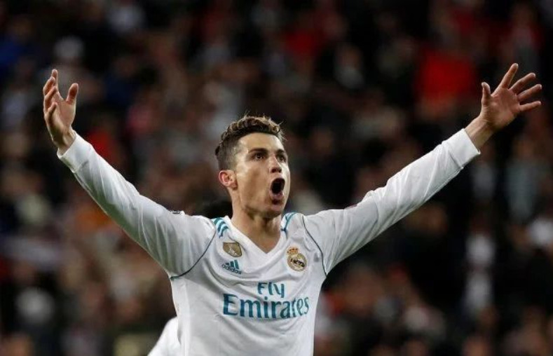 快船新星崭露锋芒 替补砍17分大胜老鹰终结五连败（替补新星轰17分助快船大胜老鹰 终结五连败）