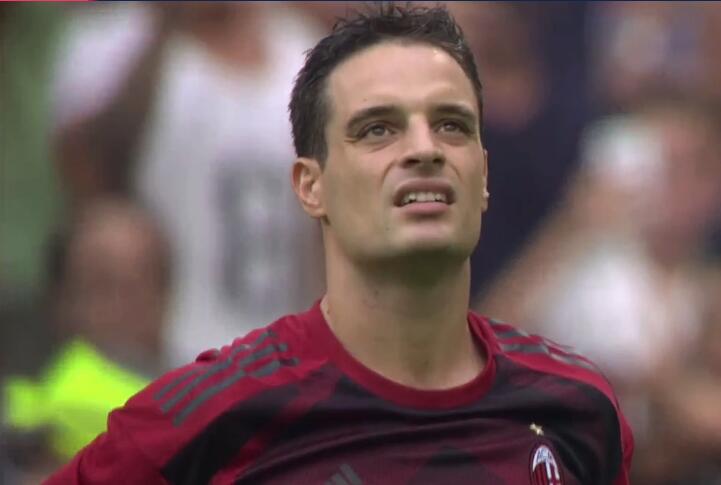 安东尼：很高兴进球，但更让我满意的是球队整体的表现（安东尼：进球令人开心，更让我满意的是球队的整体表现）