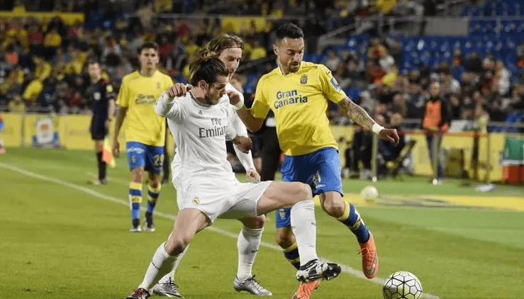 亚洲杯出线生死战，中国香港足总开出100万港币的赢球奖金（亚洲杯出线关键战，中国香港足总祭出100万港币赢球奖）