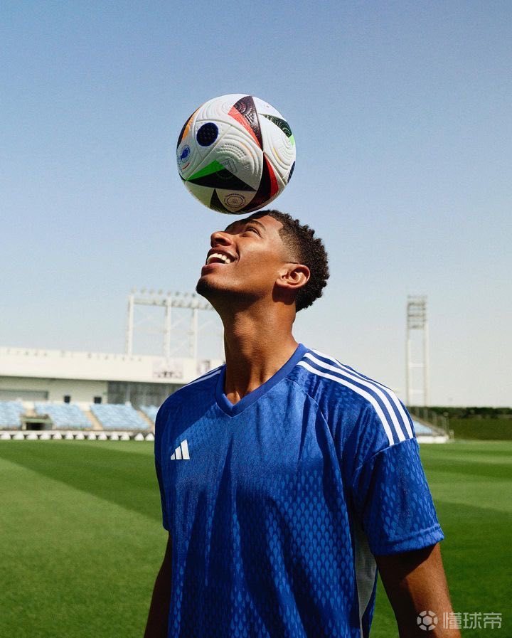 官方：西班牙女足归化25岁原尼日利亚籍前锋伊马德（西班牙女足官宣：25岁前尼日利亚籍前锋伊马德完成归化）